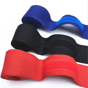 Bandages de boxe 100% coton pour entraînement MMA avec logo personnalisé - Product Image 6