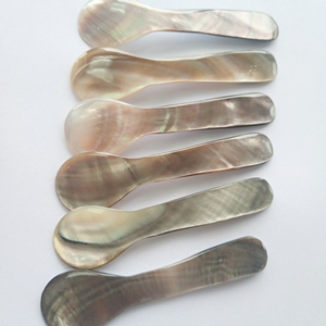 Cucharas de caviar de nácar decorativas ecológicas Cuchara de caviar de concha blanca directa de fábrica con envío rápido para cenas finas - Product Image 6