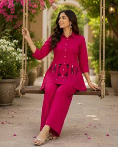 Conjunto de Kurti y Palazzo de Algodón Rosa para Mujer con Bordado a Mano, Estilo Casual Holgado, Largo hasta el Tobillo, Estilo India-Pakistán - Product Image 3