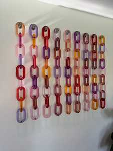 Décoration murale en chaînes acryliques entrelacées, panneau suspendu en résine, pièce d'art en plastique à boucles, chaînes de couleur dégradée, ornement de salon - Product Image 5