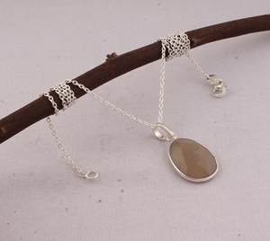 Natural Peach Moonstone Pendant in <b>Solid</b> 925 <b>Silver</b> Minimalist Oval Stone <b>Necklace</b> Simple Elegant Daily Wear Jewelry Manufacture - Product Image 2