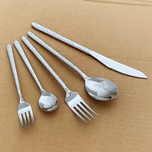 Hot selling metallic stainless steel cutlery <b>set</b> modern and stylish design complements all table settings - Product Image 1