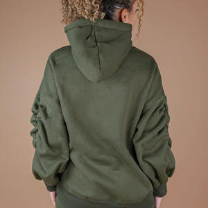 Conjunto de Sudadera con Capucha y Pantalones Cortos Minimalistas para Mujer, Logotipo Bordado Personalizado, Ropa Casual de Moda para Descansar, Marca Privada OEM ODM - Product Image 4