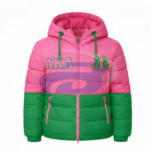 Alfa |   Kapa |   Chaqueta Acolchada de Invierno con Capucha Rosa y Verde de Alpha Sorority, con Logotipo Frontal Personalizado de la Hermandad Griega AKA - Product Image 2