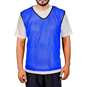 Maillots d'entraînement de football réversibles personnalisés en maille respirante, gilets sans manches en polyester pour l'entraînement de football - Product Image 4