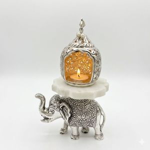 Porte-bougie en forme d'éléphant avec plateau en marbre - Product Image 1