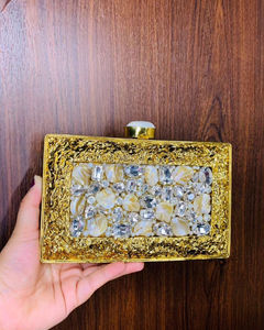 Bolso de Mano Exclusivo y Hermoso de Concha Marina y Madreperla Hecho a Mano para Mujer por CRAFTING CRAFTS al PRECIO MÁS BAJO - Product Image 5