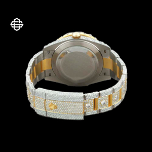 Reloj de Lujo con Diamantes de Moissanita y Cuarzo, Correa de Acero Inoxidable de Aleación Bicolor de 20 mm, Números Romanos Completamente Decorados, Cristal de 41 mm - Product Image 3