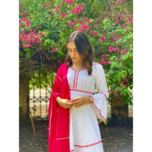 Ensemble de costume en mousseline de soie blanc rose brillant - Taille XS - Product Image 1