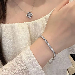Bracelet tennis coulissant en or 14 carats personnalisé avec diamants de laboratoire DEF VS, bijoux fins, service OEM ODM - Product Image 3