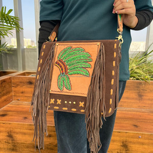 Bolso de mensajero de mujer de gran capacidad de cuero de gamuza con herramientas manuales de alta calidad, bolsos cruzados de moda con flecos - Product Image 2