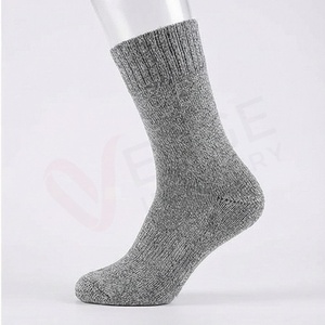 Men's Crew <b>Socks</b> Solid Color Knitted <b>Thick</b> Cotton <b>Winter</b> Daily Wear Regular Style - Product Image 3