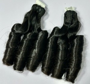 100% Remy Bouncy Curls Extensions de cheveux Cuticule vierge vietnamienne alignée Style de vague naturelle pas d'emmêlement du vendeur - Product Image 3