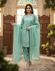 Ensemble haut long ample et pantalon palazzo en crêpe brodé bleu uni avec dupatta, tenue ethnique pour femme pour mariage et fête - Product Image 5