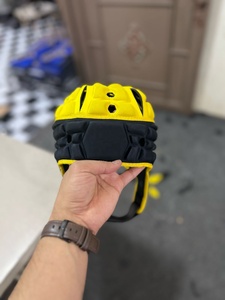 Protège-tête de football jaune et noir en PU, respirant, résistant aux chocs, avec fermeture auto-agrippante, unisexe adulte, double usage sportif - Product Image 4