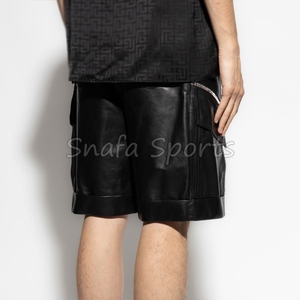 บริการออกแบบและผลิตกางเกงขาสั้นหนังแท้สำหรับผู้ชาย พร้อมกระเป๋า ราคาขายส่ง ชุดออกกำลังกายและชุดต่อสู้สำหรับผู้ชาย กางเกงขาสั้นหนังแท้ 100% สำหรับขาย - Product Image 2