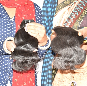 Extensions de cheveux humains 100% naturels, ondulés, pour femmes, 32 pouces, couleur naturelle, cuticules alignées, double trame, vente en gros à prix réduit - Product Image 6