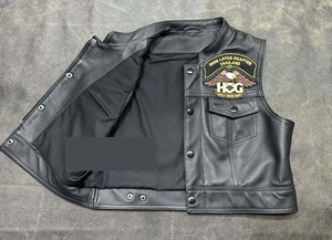 เสื้อกั๊กหนังสไตล์คลับสำหรับผู้ชายพร้อมปกแบบมีแถบ - Product Image 3