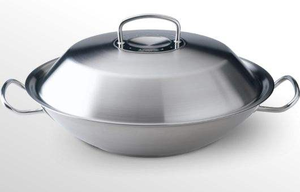 <b>Large</b> round capacity metal <b>casserole</b> <b>dish</b> <b>with</b> a high-end <b>lid</b> for serving freshly cooked vegetables meats and grains - Product Image 3