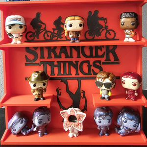 Stranger Things Funkoo Pop Surprise Kinder Joy, Cápsula Sorpresa con Figuras Surtidas, Juguete para Niños, Regalo de Fiesta Infantil, Set de Colección en Caja - Product Image 1