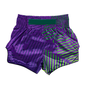 Pantalones Cortos Negros de MMA para Hombre con Estampado de Llamas Rojas, Secado Rápido, Poliéster, Ropa de Artes Marciales, Corte Regular, Talla Adulto - Product Image 5