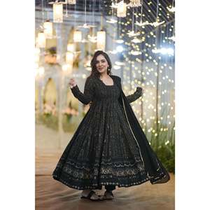 SET TRAJE GEORGETTE BORDADO NEGRO STAR NIGHT ESTRELLA 2017 - Product Image 3