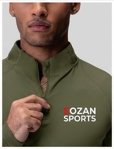 Ropa Deportiva para Hombre, Camiseta Deportiva de Compresión con Cierre de Cremallera, Manga Corta, Color Verde Oliva, Secado Rápido, Sin Cuello, Informal, para Verano, con Logotipo Frontal - Product Image 3