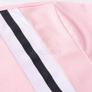 Chemises polo personnalisées avec impression de logo, prix de gros, pas cher, respirantes, de haute qualité pour hommes - Product Image 5