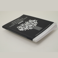Diseño Personalizado de Libros de Tapa Dura Cosidos para Uso Comercial, Novelas en Inglés para Adultos, Papel Kraft Recubierto con Laminación de Película
