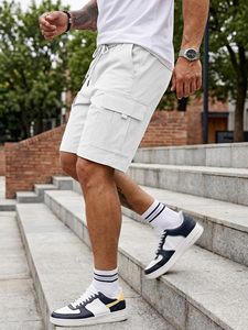 Tela ligera para uso en verano y actividades al aire libre Pantalones cortos deportivos para hombre Tela transpirable para gimnasio, fitness y correr - Product Image 3