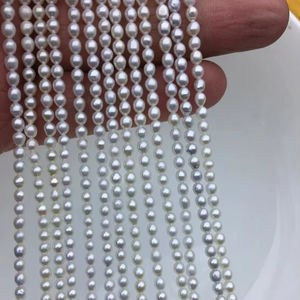 Perlas de Agua Dulce Ovaladas Blancas de 3-5mm, Hebra Suelta de 15 Pulgadas para Fabricación de Joyería, Venta al Por Mayor, Acabado de Alto Brillo - Product Image 1