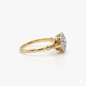 แหวนหมั้นเพชรทรงซันเบิร์สต์ ทองคำแท้ 14K เพชรเลี้ยงในห้องปฏิบัติการ ดีไซน์ดอกเดซี่แบบกลุ่ม แหวนลายมิลเกรนโบราณ สไตล์เอ็ดเวิร์ด - Product Image 3