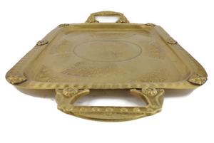 Plateau à chocolat en laiton, design moderne, idéal pour les cadeaux, plateau de service doré artisanal, organiseur de chocolats adapté pour les fêtes. - Product Image 3