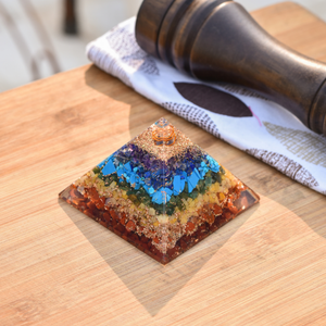 Pirámide de Orgón Pulido de Siete Chakras Más Vendida - Flor de la Vida Orgonita con Punta de Cuarzo, Decoración para el Hogar y Regalo para el Día de la Madre - Product Image 1