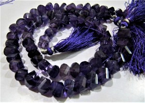 Perles de Briolette torsadées en Améthyste Naturelle Africaine de 9 à 10 mm, Couleur Violette, Fils de 10 Pouces de Longueur, Vendus par Fil - Product Image 2
