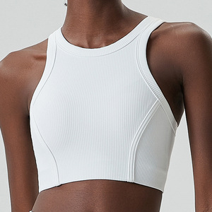 Vente en gros de t-shirts de sport pour femmes à haute élasticité, logo personnalisé, sans couture, manches courtes, crop tops pour la gym, le yoga et l'entraînement - Product Image 5