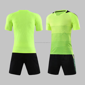 ชุดเสื้อเจอร์ซีย์ฟุตบอลแห้งเร็วสำหรับผู้ชายชุดฝึกฟุตบอลแบบปรับแต่งได้ - Product Image 4