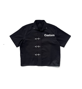 Camisa de Hombre Negra de Manga Corta Estilo Chino con Cuello Mao, Tejida, Corte Regular, Color Sólido, Logotipo Frontal Personalizado - Product Image 1