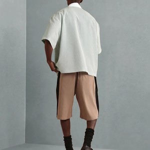 Chemise Polo Homme Surdimensionnée Personnalisée à Rayures Vertes, Manches Courtes, Col Blanc, Coupe Décontractée, en Popeline Tissée 220g - Product Image 1