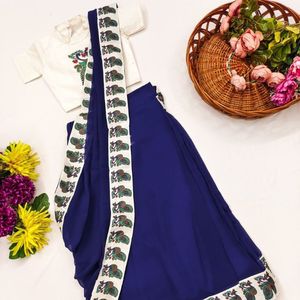Blusa de seda Dola azul premium con estampado elegante, lista para usar, tipo sari, completamente cosida, precio al por mayor de Royal Export - Product Image 3