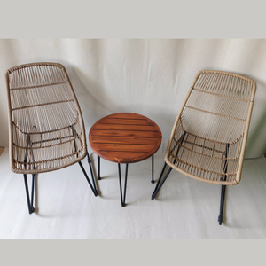 Ensemble de chaise en rotin tissé à la main et table en teck, résistant aux intempéries, lignes minimalistes, robuste, durable, pour usage extérieur - Product Image 5