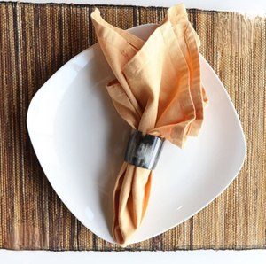 Latest Design Natural Horn Napkin Ring <b>Mirror</b> Polish Personalized For Dinnerware tableware Home decor napkin Ring At Best Price - Product Image 1