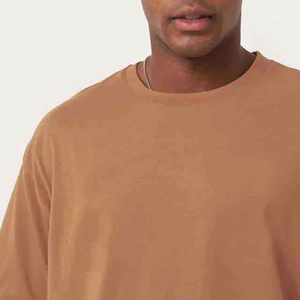T-shirt pour homme à manches courtes, coupe classique, col rond, de haute qualité, logo personnalisé sur le devant, impression personnalisée, 100% coton français - Product Image 1