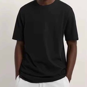 T-shirt Homme Personnalisé en Gros 100% Coton Qualité Luxe Design Logo Uni Coupe Boxy Streetwear pour Hommes - Product Image 1