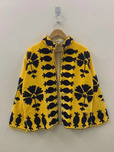 Manteau d'hiver brodé à la main en velours Suzani Veste courte de bombardier coupe-vent avec rembourrage en coton Vêtements d'extérieur ethniques pour le style de rue - Product Image 2