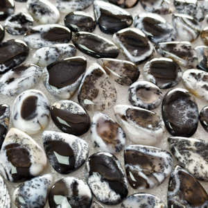 Lot de cabochons en agate dendritique naturelle pour la fabrication de bijoux 15x15x3mm 29x20x3mm - Poids moyen 15 carats - Product Image 6