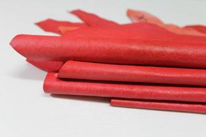 Pieles de Cordero de Primera Calidad, Color Rojo Frambuesa, Textura Arrugada, para Sofás, Manualidades y Moda, Venta al Por Mayor - Product Image 2