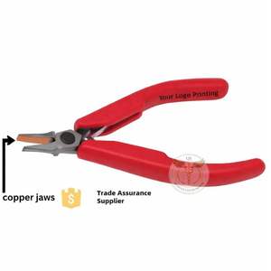 Alicates de punta plana de acero inoxidable de alta calidad con mordazas de cobre y empuñaduras revestidas de cobre para la fabricación de joyas, ligeros - Product Image 1