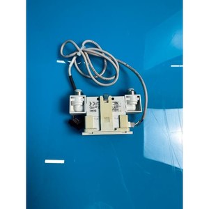 SMC PFM725-C6L-C-M Usado como está, piezas de equipos semiconductores antiguos - Product Image 2