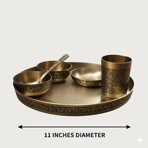 Mejore su experiencia gastronómica con nuestro completo juego de utensilios de metal Kansa, duradero y ecológico, de 6 piezas para uso diario. - Product Image 3